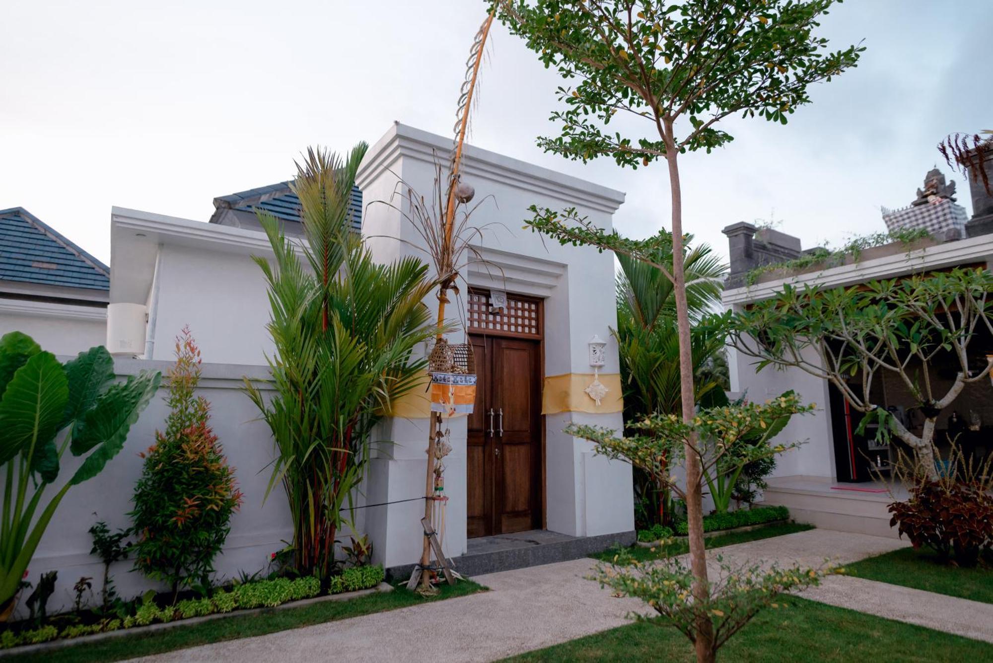 Namika Villas Ubud Exterior photo